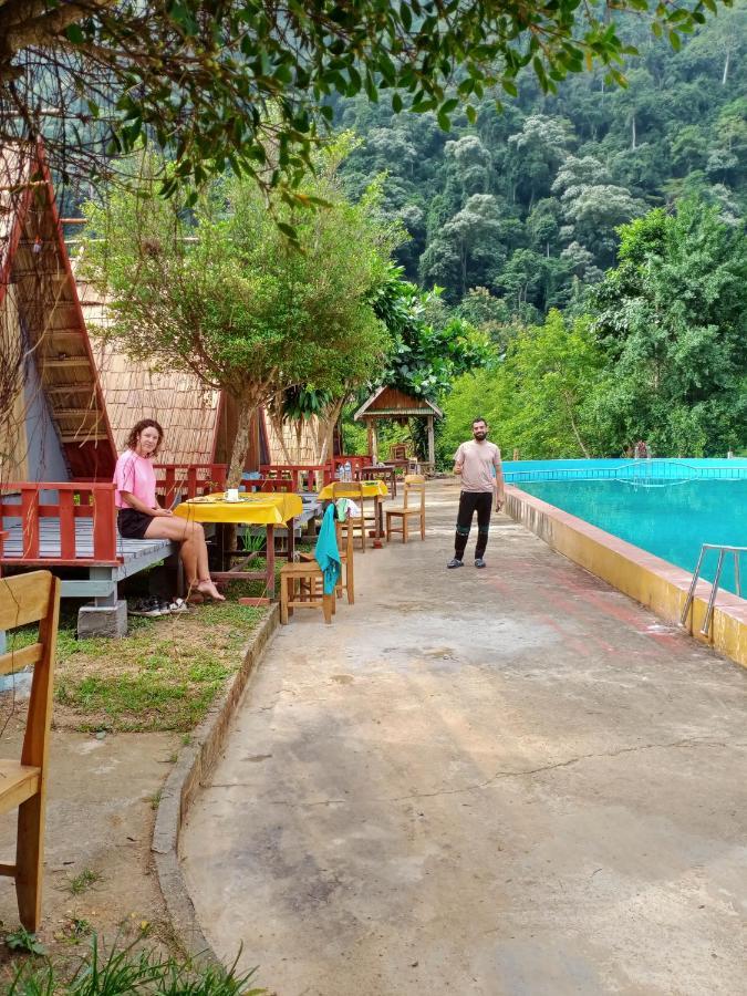 Nongkhiaw Campingsite Swimming Pool Hotel Ban Phathok Bagian luar foto